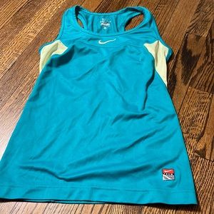 Workout top